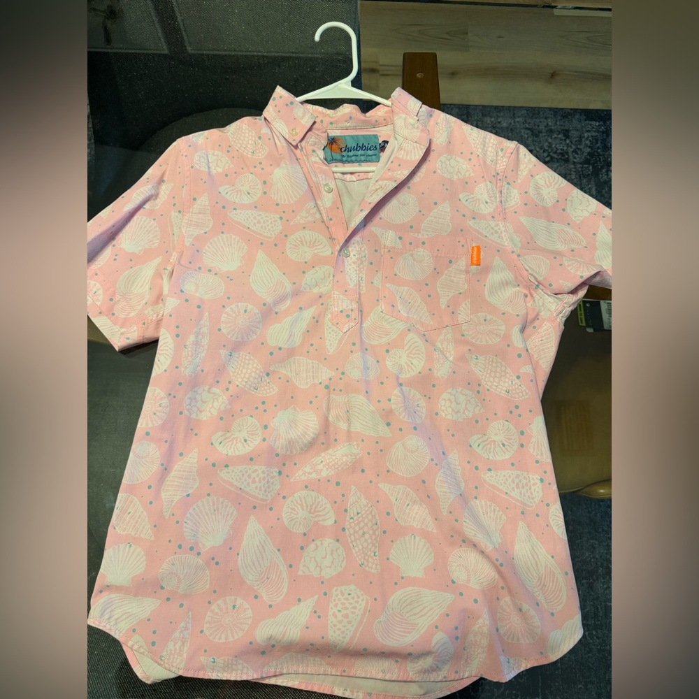 Chubbies men’s pullover collar shirt